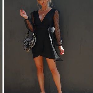 VICI HOLIDAY GATHERINGS FRONT TIE MINI DRESS - XS